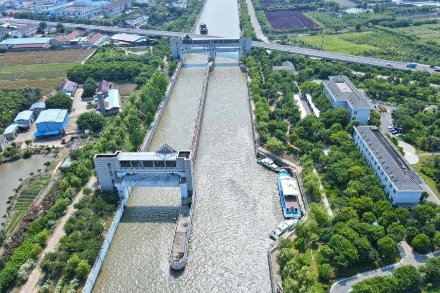 AG�콢�� (�й���½) Apple Store