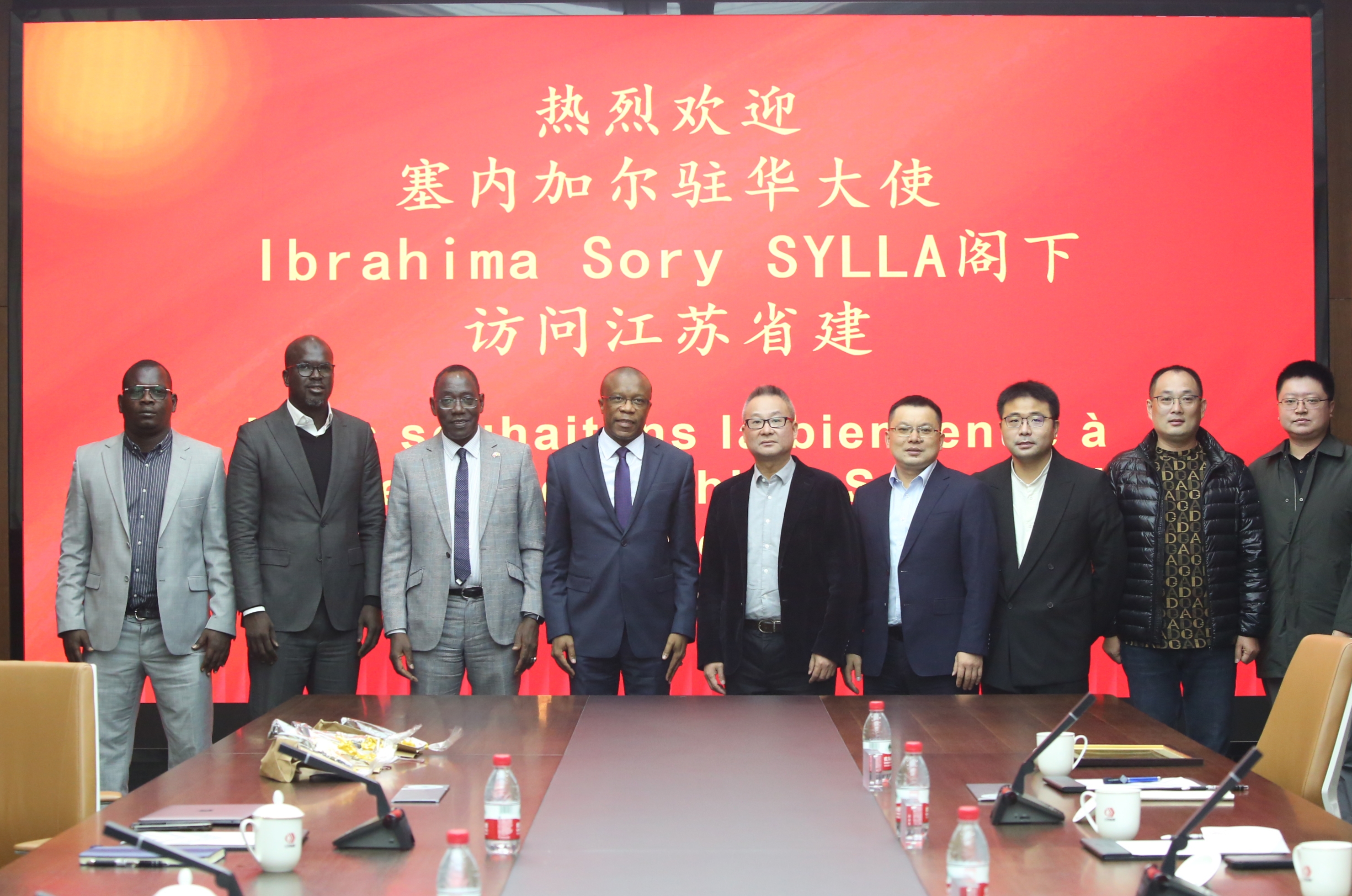 AG�콢�� (�й���½) Apple Store