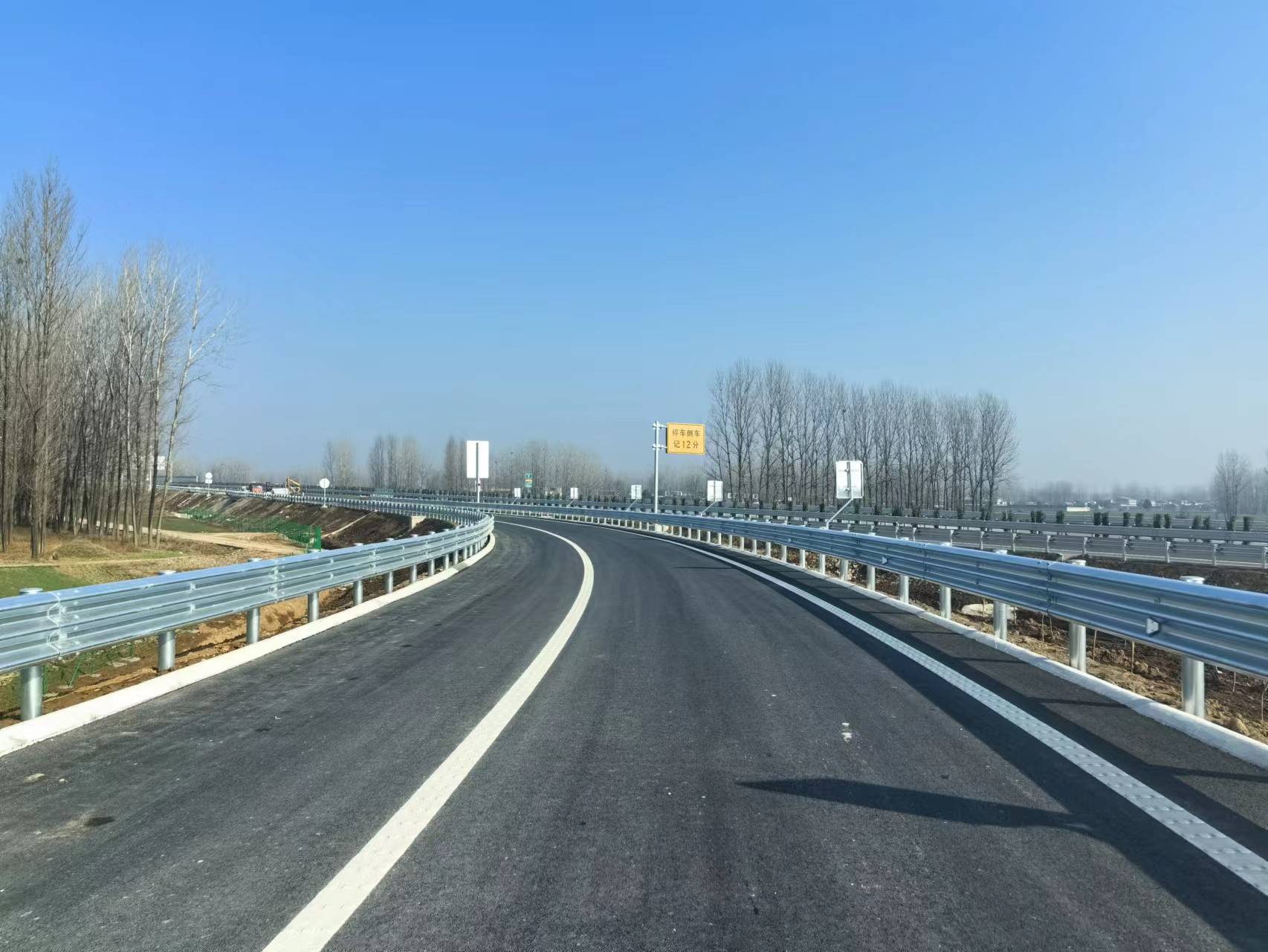 AG�콢�� (�й���½) Apple Store