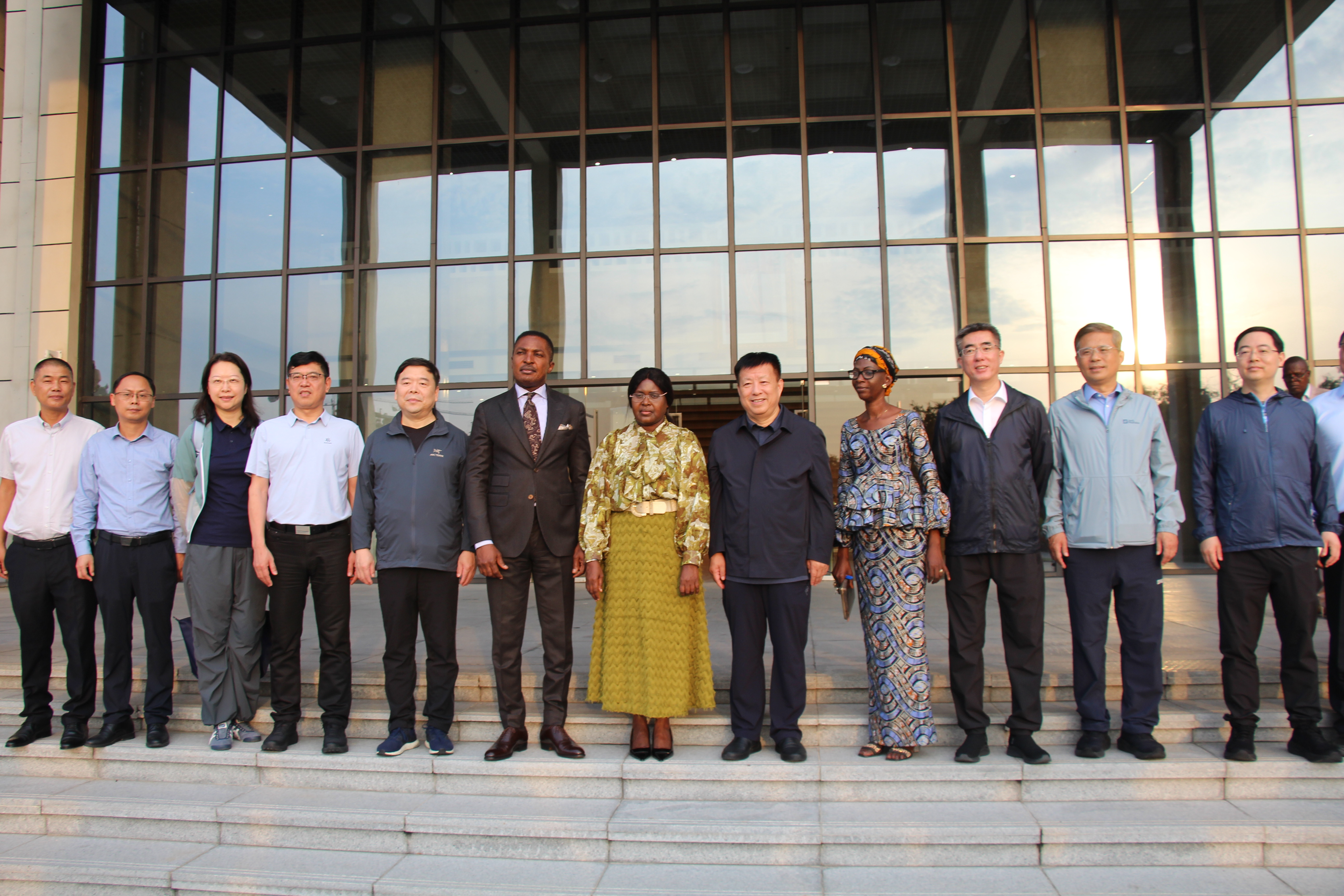 AG�콢�� (�й���½) Apple Store