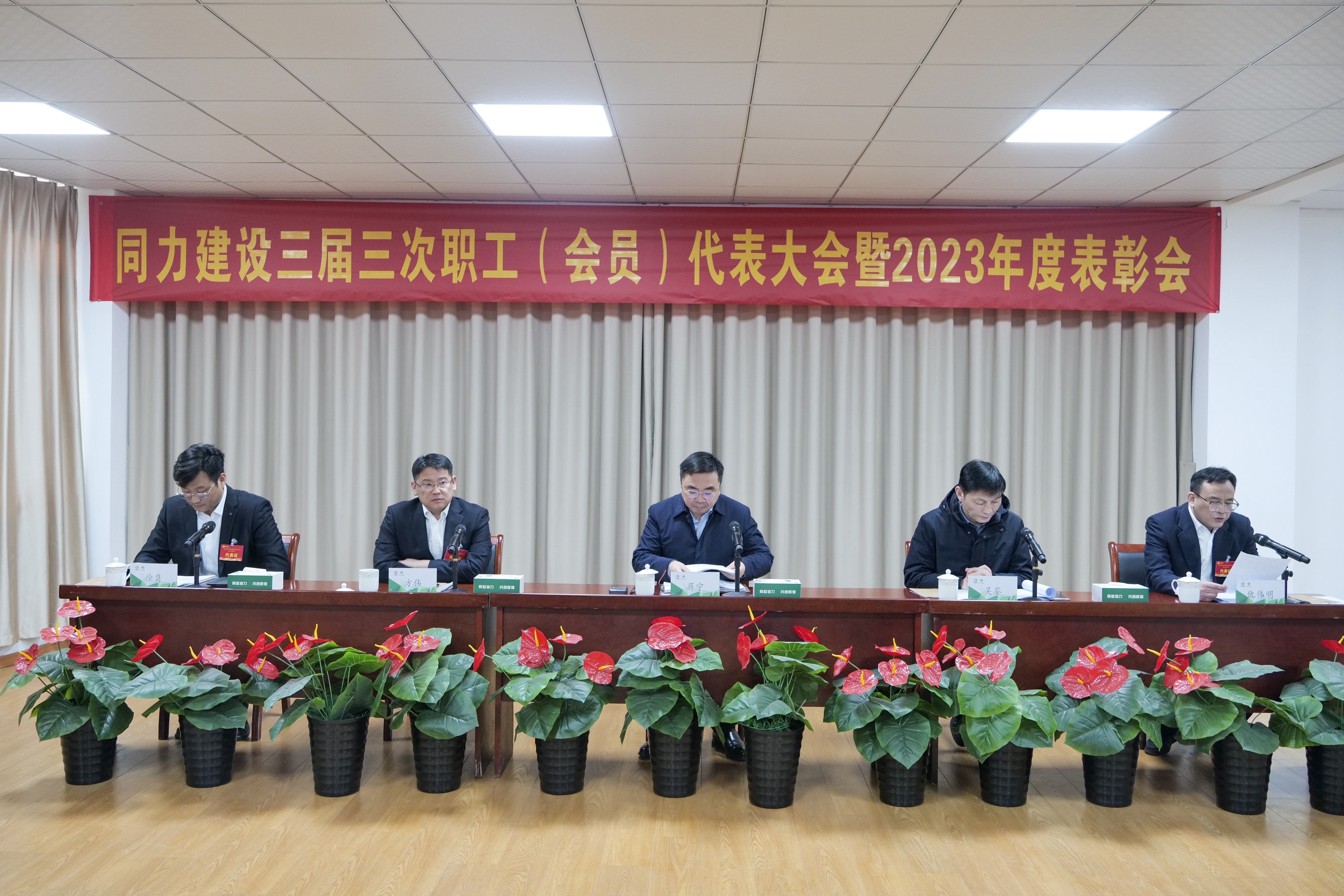 AGÆì½¢Ìü (Öйú´ó½) Apple Store